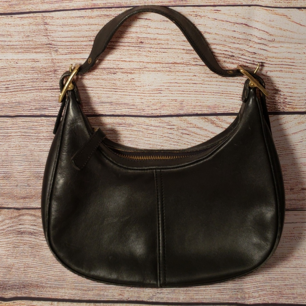 Small vintage coach bag